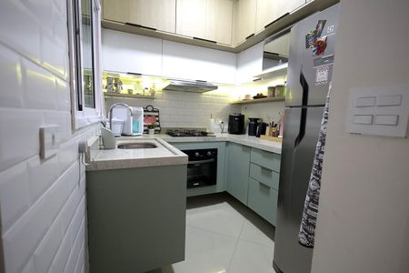 Apartamento à venda com 48m², 2 quartos e 1 vaga Apartamento à venda com 48m², 2 quartos e 1 vagaCozinha