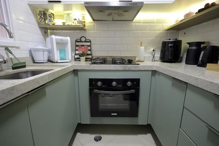 Apartamento à venda com 48m², 2 quartos e 1 vaga Apartamento à venda com 48m², 2 quartos e 1 vagaCozinha