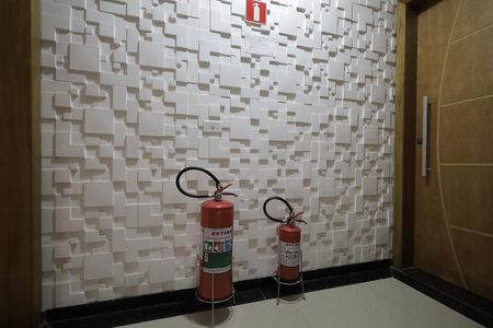 Apartamento à venda com 48m², 2 quartos e 1 vaga Apartamento à venda com 48m², 2 quartos e 1 vagaHall social