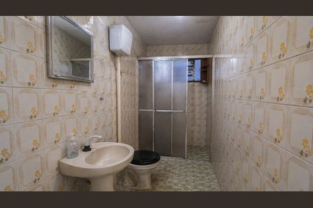 Banheiro 1 de casa para alugar com 2 quartos, 106m² em Estância Velha, Canoas