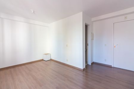 Apartamento à venda com 27m², 1 quarto e 1 vaga Apartamento à venda com 27m², 1 quarto e 1 vagaStudio