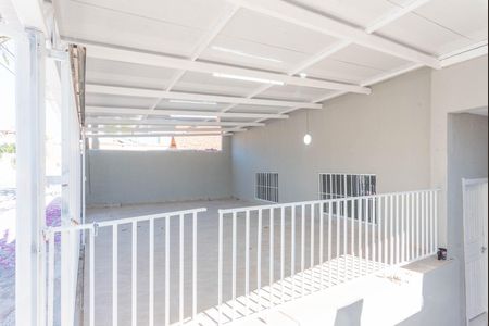 Casa para alugar com 98m², 3 quartos e 3 vagas Casa para alugar com 98m², 3 quartos e 3 vagasGaragem