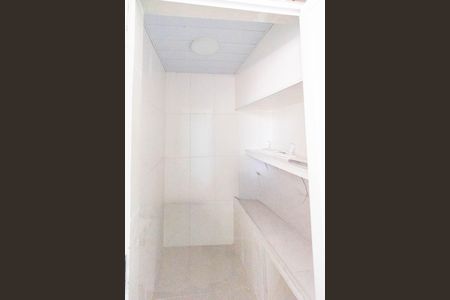 Casa para alugar com 98m², 3 quartos e 3 vagas Casa para alugar com 98m², 3 quartos e 3 vagasDespensa