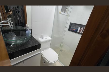 Banheiro de Serviço de casa à venda com 3 quartos, 126m² em Campestre, Santo André