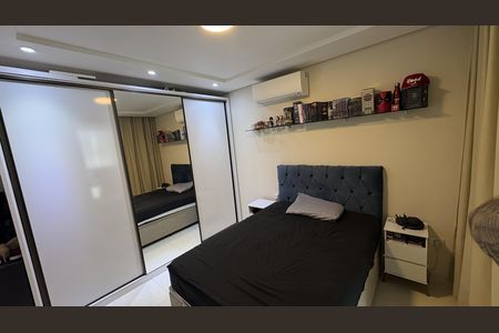 Casa à venda com 126m², 3 quartos e 2 vagas Casa à venda com 126m², 3 quartos e 2 vagasQuarto