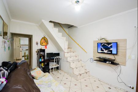 Casa à venda com 187m², 2 quartos e 2 vagasSala