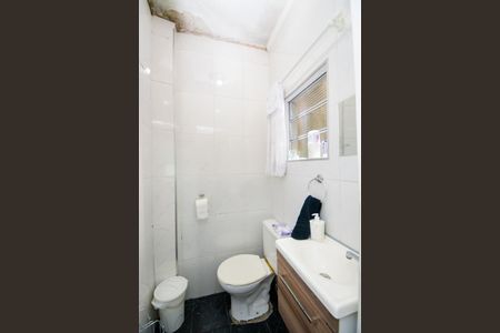 Casa à venda com 187m², 2 quartos e 2 vagasBanheiro - Casa 2