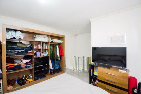 Casa à venda com 187m², 2 quartos e 2 vagasSuíte - Casa 2