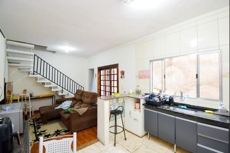 Casa à venda com 187m², 2 quartos e 2 vagasCozinha - Casa 2