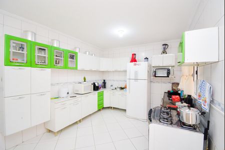 Casa à venda com 187m², 2 quartos e 2 vagasCozinha
