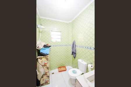 Casa à venda com 187m², 2 quartos e 2 vagasBanheiro Social
