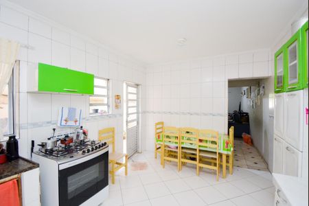 Casa à venda com 187m², 2 quartos e 2 vagasCozinha
