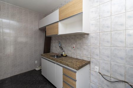 Casa à venda com 50m², 2 quartos e 1 vaga Casa à venda com 50m², 2 quartos e 1 vagaCozinha