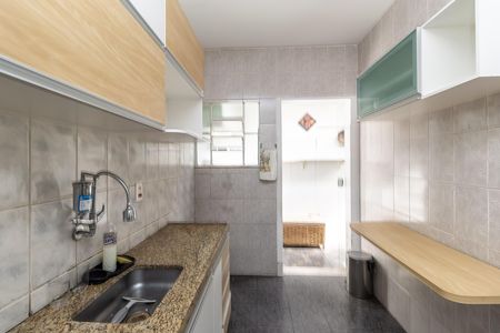 Casa à venda com 50m², 2 quartos e 1 vaga Casa à venda com 50m², 2 quartos e 1 vagaCozinha