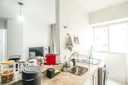 Apartamento à venda com 57m², 2 quartos e 2 vagasCozinha e Área de Serviço