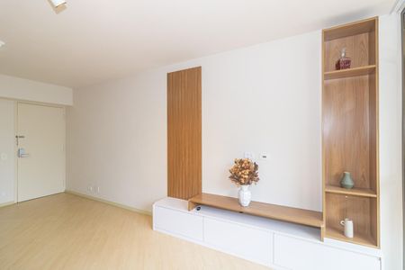 Sala de apartamento para alugar com 3 quartos, 114m² em Vila Olímpia, São Paulo