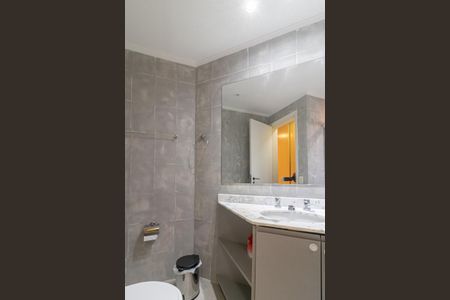 Apartamento à venda com 114m², 3 quartos e 2 vagasBanheiro da Suíte