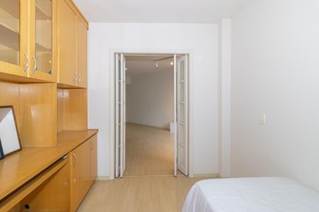 Apartamento à venda com 114m², 3 quartos e 2 vagasQuarto 2