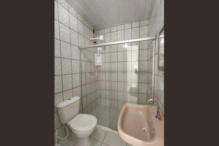 Casa para alugar com 21m², 1 quarto e 2 vagasBanheiro