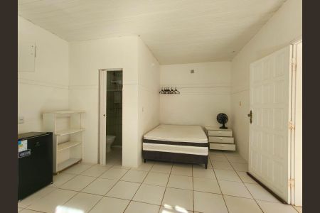 Casa para alugar com 21m², 1 quarto e 2 vagasQuarto