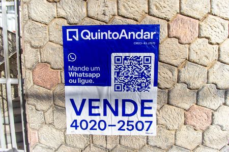 Apartamento à venda com 60m², 1 quarto e sem vaga Apartamento à venda com 60m², 1 quarto e sem vagaplaquinha