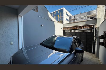 Casa para alugar com 250m², 3 quartos e 4 vagas Casa para alugar com 250m², 3 quartos e 4 vagasGaragem