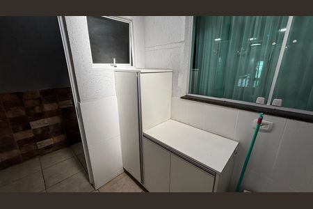 Casa para alugar com 250m², 3 quartos e 4 vagas Casa para alugar com 250m², 3 quartos e 4 vagasÁrea de Serviço