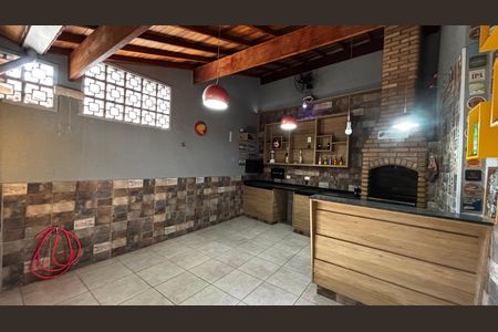 Casa para alugar com 250m², 3 quartos e 4 vagas Casa para alugar com 250m², 3 quartos e 4 vagasÁrea Gourmet