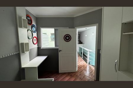 Casa para alugar com 250m², 3 quartos e 4 vagas Casa para alugar com 250m², 3 quartos e 4 vagasQuarto 1