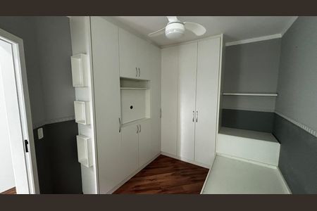 Casa para alugar com 250m², 3 quartos e 4 vagas Casa para alugar com 250m², 3 quartos e 4 vagasQuarto 1