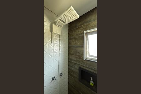 Casa para alugar com 250m², 3 quartos e 4 vagas Casa para alugar com 250m², 3 quartos e 4 vagasBanheiro da Suíte