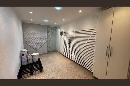 Casa para alugar com 250m², 3 quartos e 4 vagas Casa para alugar com 250m², 3 quartos e 4 vagasQuarto da Garagem
