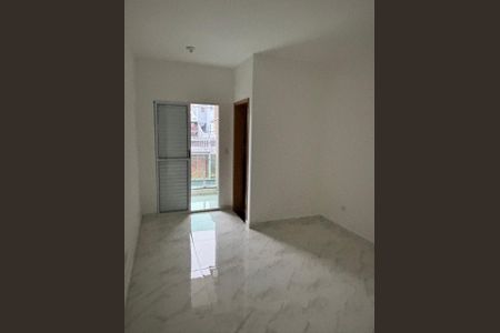 Casa à venda com 120m², 3 quartos e 2 vagas Casa à venda com 120m², 3 quartos e 2 vagasQuarto