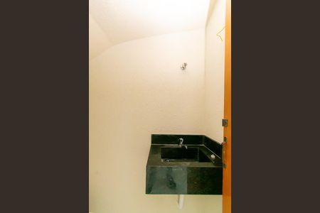 Lavabo de casa à venda com 3 quartos, 120m² em Jardim Brasília (zona Leste), São Paulo