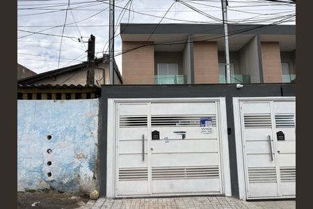 Fachada  de casa à venda com 3 quartos, 120m² em Jardim Brasília (zona Leste), São Paulo