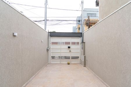Casa à venda com 120m², 3 quartos e 2 vagas Casa à venda com 120m², 3 quartos e 2 vagasGaragem