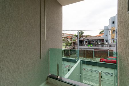Casa à venda com 120m², 3 quartos e 2 vagas Casa à venda com 120m², 3 quartos e 2 vagasVaranda da Suíte