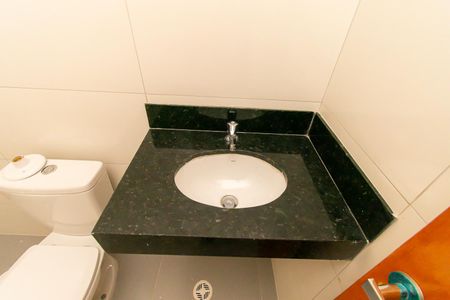 Casa à venda com 120m², 3 quartos e 2 vagas Casa à venda com 120m², 3 quartos e 2 vagasBanheiro 2