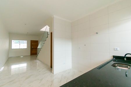 Casa à venda com 120m², 3 quartos e 2 vagas Casa à venda com 120m², 3 quartos e 2 vagasCozinha