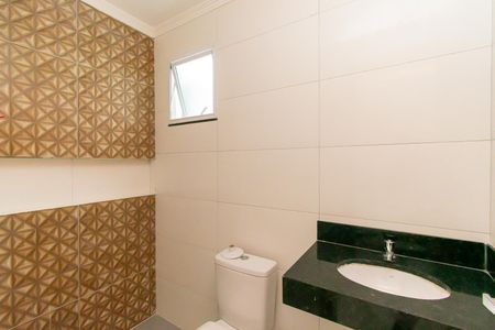 Casa à venda com 120m², 3 quartos e 2 vagas Casa à venda com 120m², 3 quartos e 2 vagasBanheiro 2