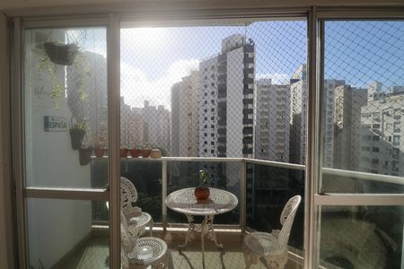 Varanda de apartamento para alugar com 4 quartos, 110m² em Barra Funda, Guarujá