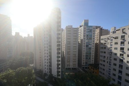 Apartamento para alugar com 110m², 4 quartos e 2 vagasVista