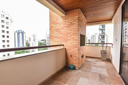 Apartamento para alugar com 103m², 3 quartos e 2 vagas Apartamento para alugar com 103m², 3 quartos e 2 vagasVaranda