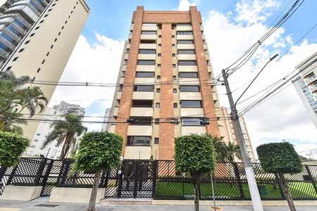 Apartamento para alugar com 103m², 3 quartos e 2 vagas Apartamento para alugar com 103m², 3 quartos e 2 vagasFachada