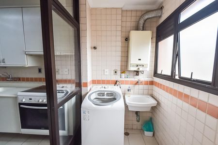 Apartamento para alugar com 103m², 3 quartos e 2 vagas Apartamento para alugar com 103m², 3 quartos e 2 vagasÁrea de serviço