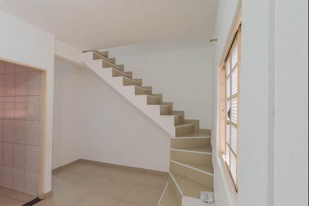 Sala de casa de condomínio para alugar com 2 quartos, 45m² em Jardim Paraiso de Viracopos, Campinas