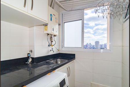 Apartamento à venda com 68m², 3 quartos e 1 vagaÁrea de Serviço