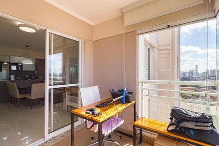 Apartamento à venda com 68m², 3 quartos e 1 vagaVaranda
