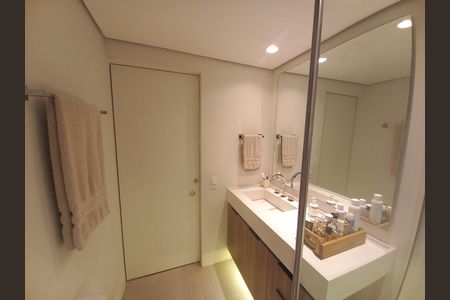 Apartamento à venda com 69m², 1 quarto e sem vaga Apartamento à venda com 69m², 1 quarto e sem vagaBanheiro