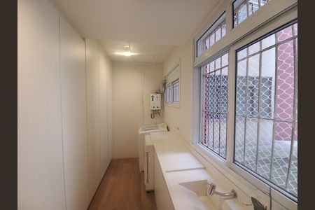 Apartamento à venda com 69m², 1 quarto e sem vaga Apartamento à venda com 69m², 1 quarto e sem vagaÁrea de Serviço
